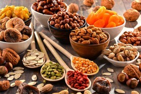 nuts-products-001.jpg